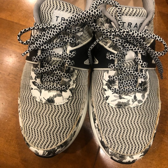 Like new Algeria Traq Qarma shoes (watercolor) - Picture 2 of 6